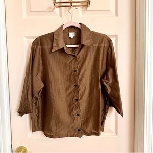 Brown lightweight CIEN button up